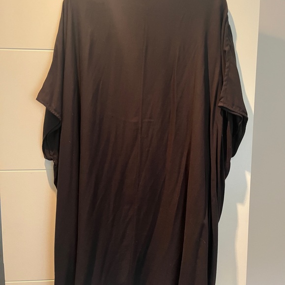 Aritzia cardigan shall - Picture 3 of 3